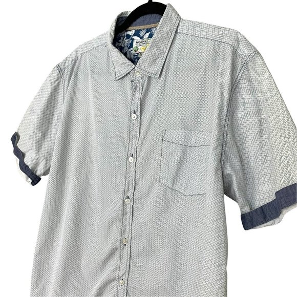 2/$25 - PROJEK RAW Short Sleeve Button Down Shirt - Picture 3 of 9